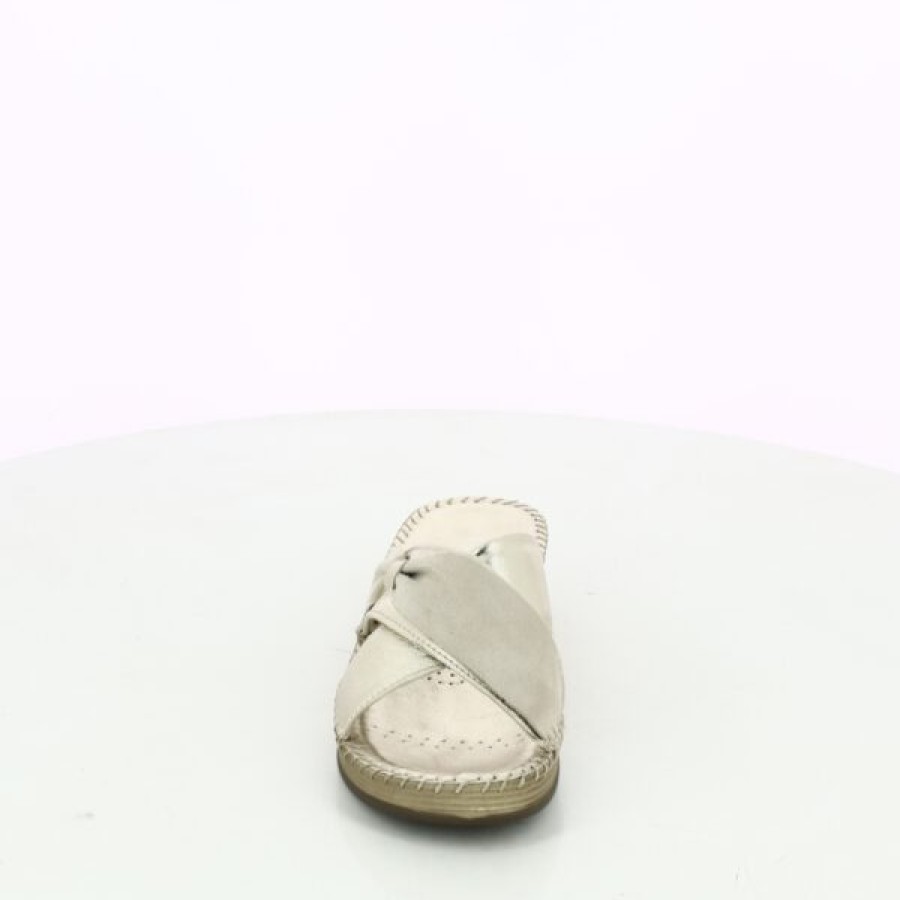 Kevin Ladies | Cypress Slippers Gold