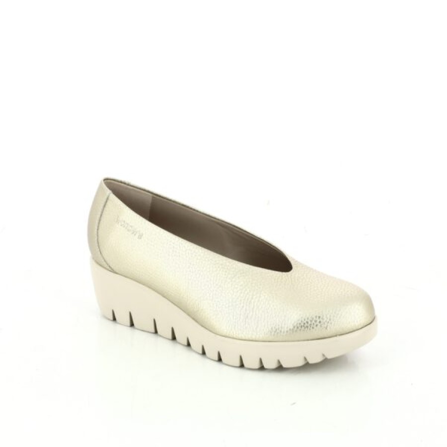 Kevin Ladies | Wonders Slip-Ons - Moccasins Gold