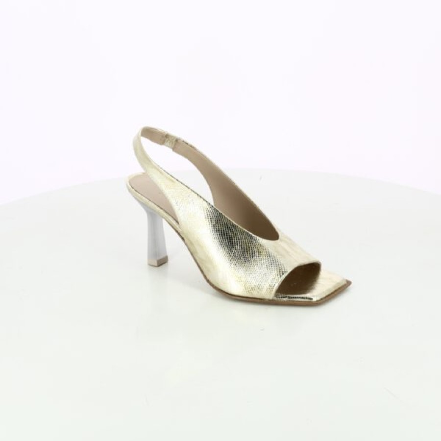 Kevin Ladies | Zinda Sandals Gold